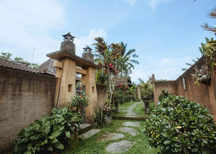 Ita Private House *